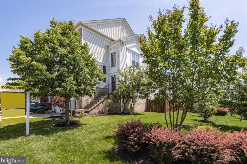 15055 Clementine Way, Haymarket VA  20169-3319 exterior