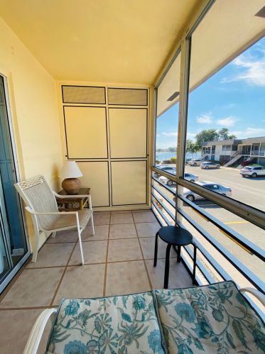 194 Stratford, West Palm Beach, FL 33417-1665