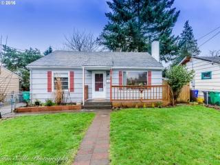 4534 86th Ave, Portland, OR 97220-4852