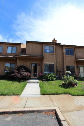1110 Sandra Pl, Bricktown, NJ 08724-7058