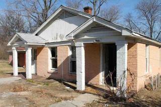 1904 Swift St, Memphis, TN 38109-2113