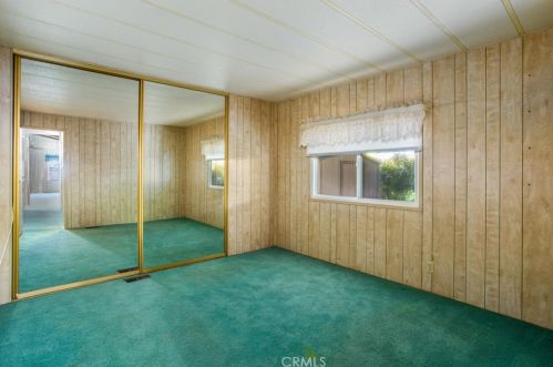 1325 Medallion St, Redlands CA  92374-2666 exterior