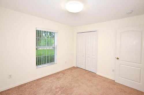 7715 95th Ct, Vero Beach FL  32967-3828 exterior