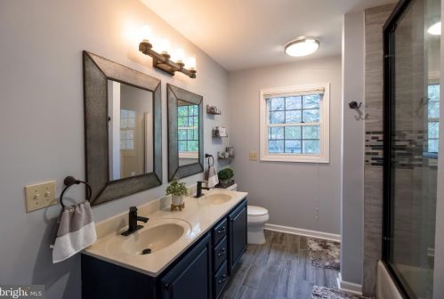 608 Halleck St, Fredericksburg VA  22407-8627 exterior