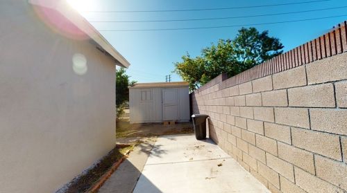 8712 Twana Dr, Garden Grove CA  92841-1900 exterior