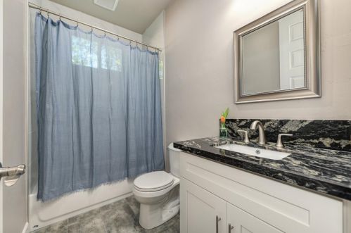 559 Greenwood Dr, Meadow Vista CA  95722-9708 exterior