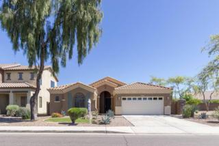 2242 Redwood Dr, Chandler, AZ 85248-4135