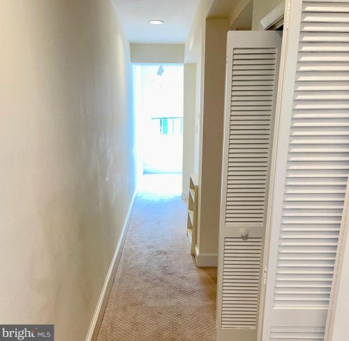 1733 20th St, Washington, DC 20009-1121