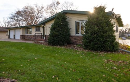 112 Monroe St, Mauston, WI 53948-1130