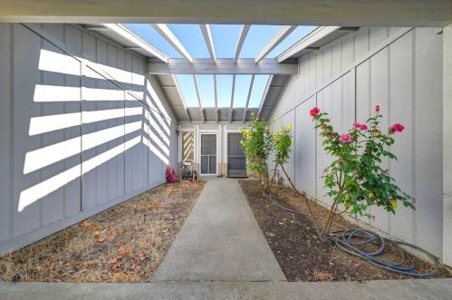 6334 Denton Way, Citrus Heights, CA 95610-5107