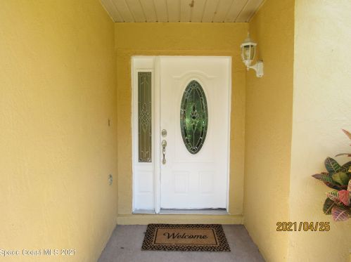 4120 Ponds Dr, Cocoa, FL 32927-8634