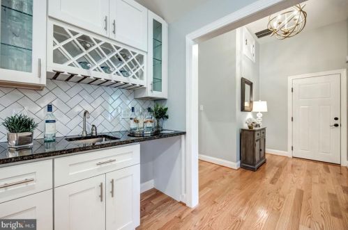 817 Bryn Mawr Ave, Newtown Square PA  19073-4333 exterior