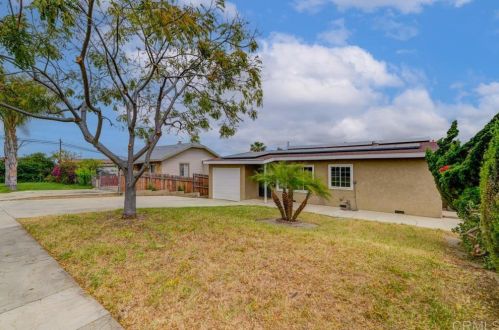 4020 Gamma St, San Diego CA  92113-4015 exterior