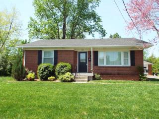 634 Perry Ave, Glendale, KY 42701-2247