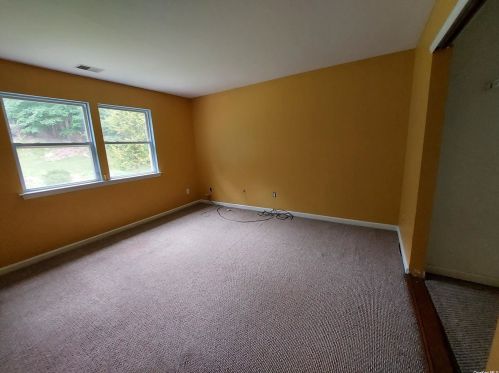 111 Crystal Brk Holw Rd, Mount Sinai NY  11766-2024 exterior