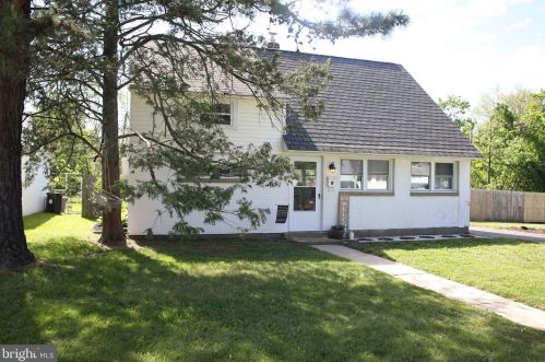1018 Montgomery Rd, Wilmington, DE 19805-1350