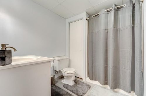 362 Questend Ave, Pittsburgh PA 15228-2462 exterior