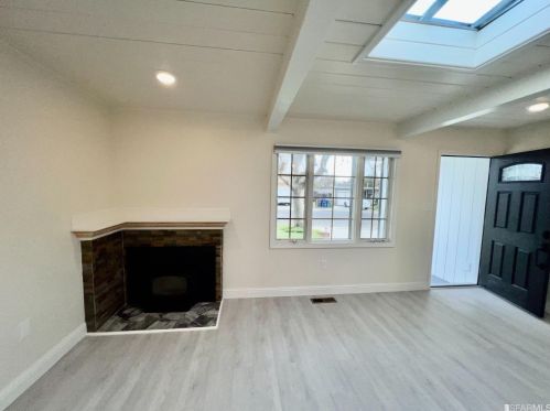 2847 Avon Ave, Concord CA  94520-5432 exterior