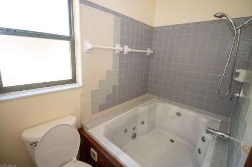 2225 2nd St, Cape Coral FL  33909-2876 exterior