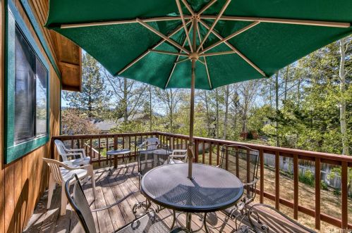 2187 Shasta Ct, South Lake Tahoe, CA 96150-4449