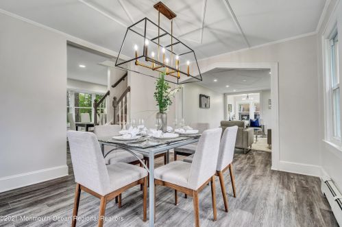 226 Davis Ave, Lacey NJ  08731-3519 exterior