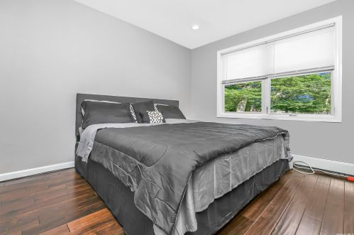 237 Woodycrest Dr, Holtsville NY  11742-1760 exterior