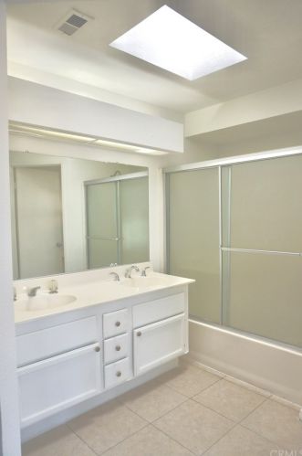 1867 Avenida San Sebastian, Perris CA 92571-3459 exterior