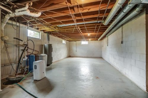 630 Josiah Morris Rd, London OH  43140-9344 exterior