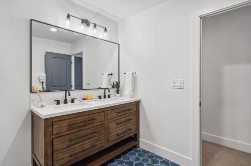 1553 Clayton Rd, San Jose CA  95127-4906 exterior