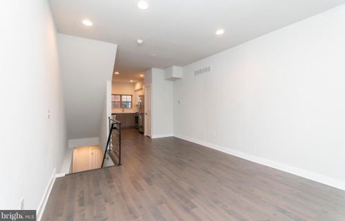 2031 Hope St, Philadelphia PA  19122-1706 exterior