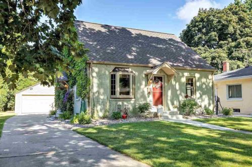 160 Jacob St, Green Bay, WI 54302-3442