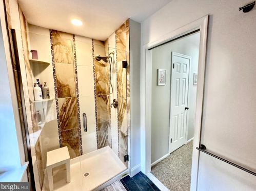 909 Pritchard Pl, Newtown Square PA  19073-3036 exterior