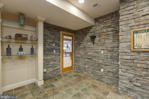 15089 Troon Ct, Haymarket VA  20169-3130 exterior