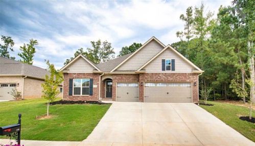 159 Dustin Ln, Madison, AL 35757-6927