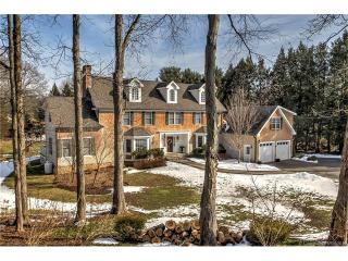 575 Lambert Rd, Orange CT  06477-2403 exterior