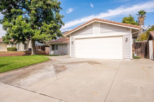 2544 Sunflower Ave, San Bernardino CA  92407-2222 exterior