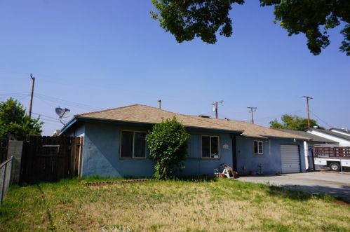 25746 Vine St, San Bernardino, CA 92410-4748