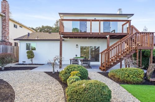 16624 Selby Dr, San Leandro CA  94578-1236 exterior