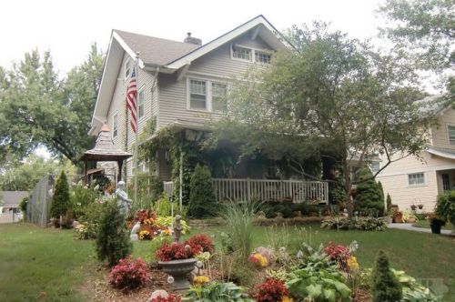 209 Oakwood Ave, Cliffland, IA 52501-1938