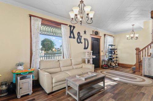 410 Beaver St, Beaver Dam WI  53916-1622 exterior