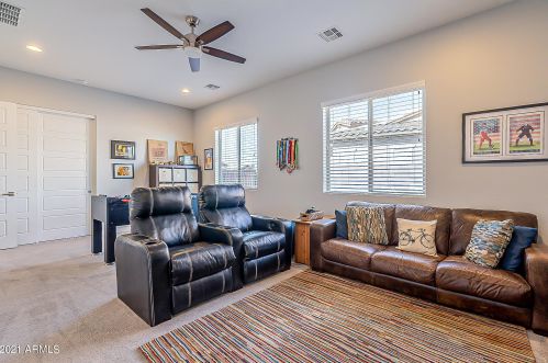 5761 Fawn Ave, Gilbert AZ  85298-0849 exterior