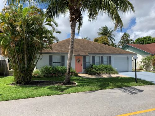 14601 Sunset Pine Dr, Delray Beach, FL 33445-3857