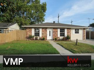 5005 Bennington Dr, Marrero, LA 70072-5611