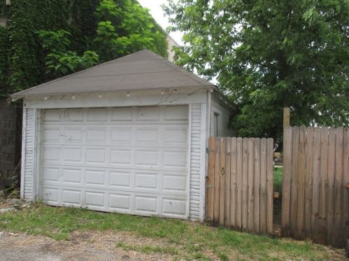 307 Miller St, Latrobe, PA 15650-1438