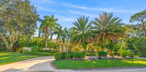 11820 Blackwoods Ln, West Palm Beach, FL 33412-1626