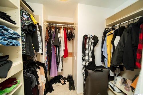 721 Cinnabar Pl, Simi Valley CA 93065-7200 exterior