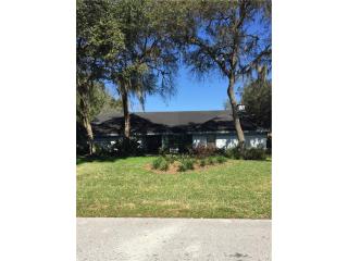 1614 Sir Henrys Trl, Lakeland, FL 33809-5042
