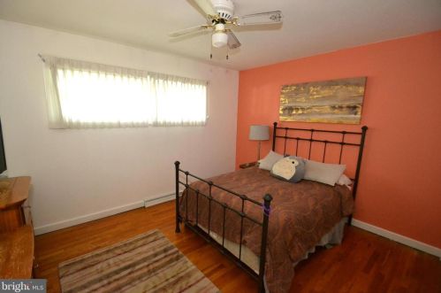 200 Runson Rd, Camp Hill PA  17011-2637 exterior