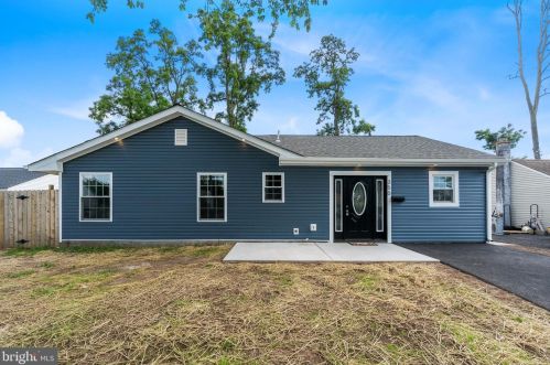 350 Berkshire Rd, Fairless Hills, PA 19030-2237