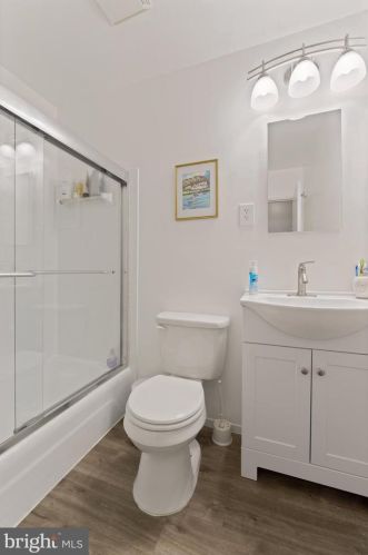 8813 Sylvania St, Lorton VA  22079-1612 exterior